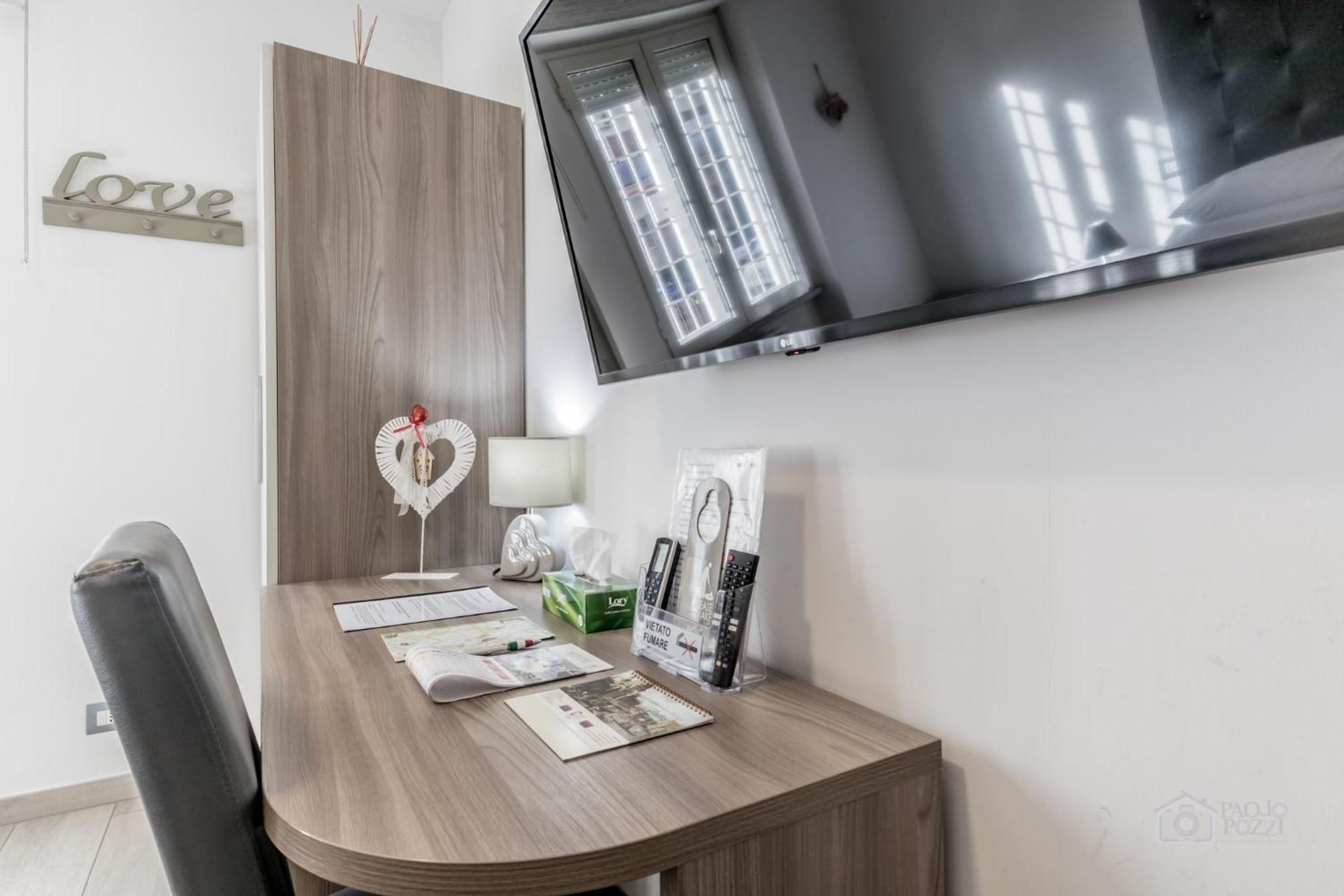 Casa Casu Hotel Рим Екстериор снимка