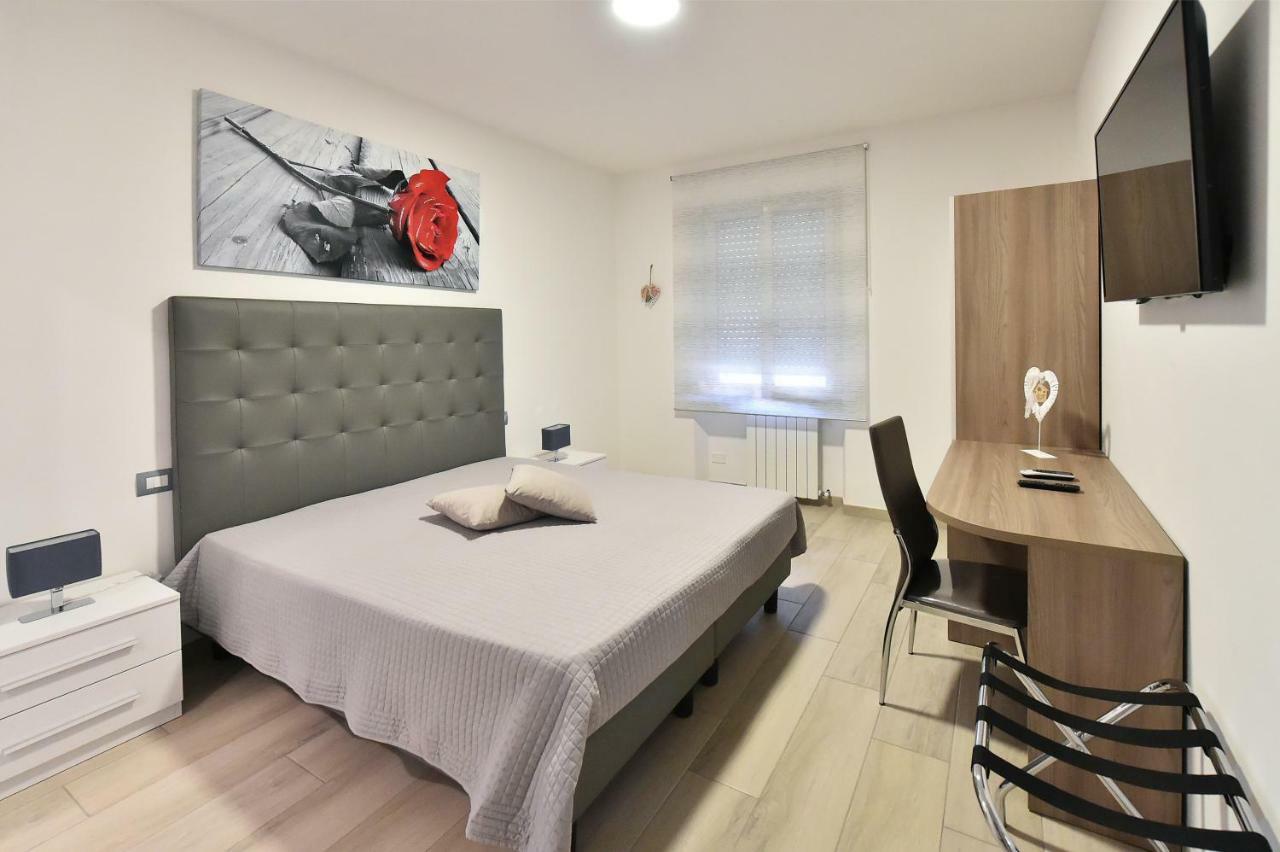 Casa Casu Hotel Рим Екстериор снимка