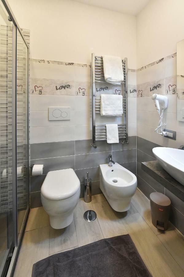 Casa Casu Hotel Рим Екстериор снимка